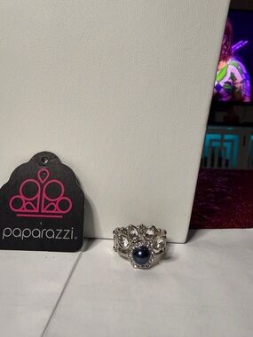 paparazzi Silver Crown Ring with Navy Blue Center Stone